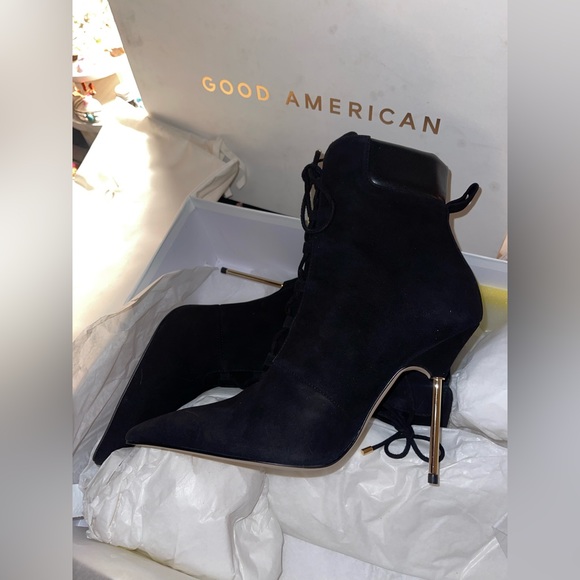 Good American Scandal Lace Up Stilleto Booties Stone BNWB Womens Size 9 Blk/Gold - Picture 6 of 16